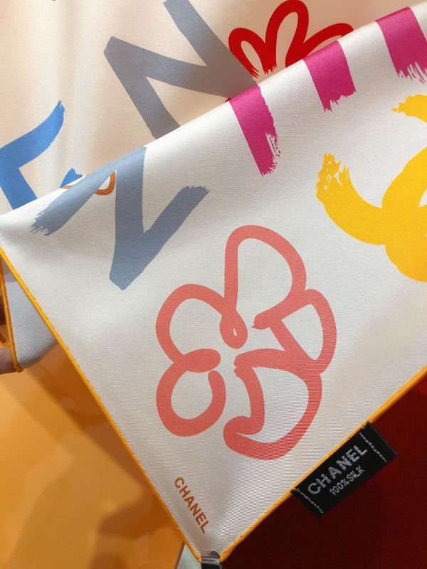 Chanel silk scarf 90X90cm E (21)