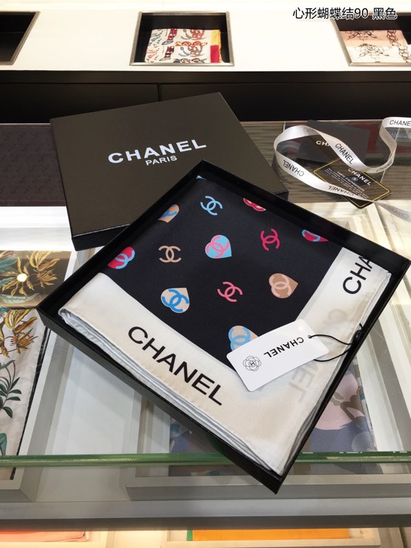 Chanel silk scarf 90X90cm E (22)