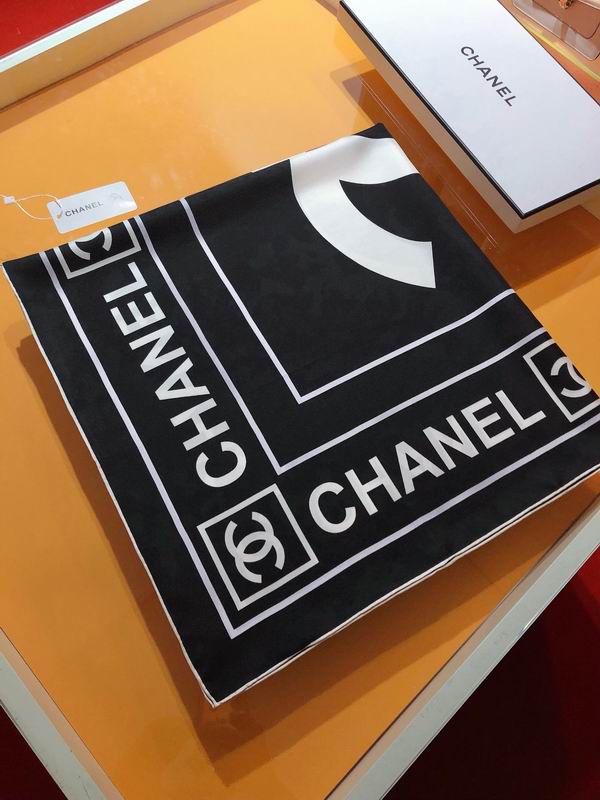 Chanel silk scarf 90X90cm E (22)