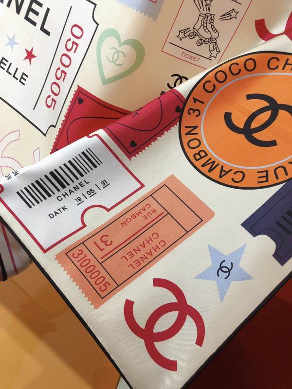 Chanel silk scarf 90X90cm E (22)