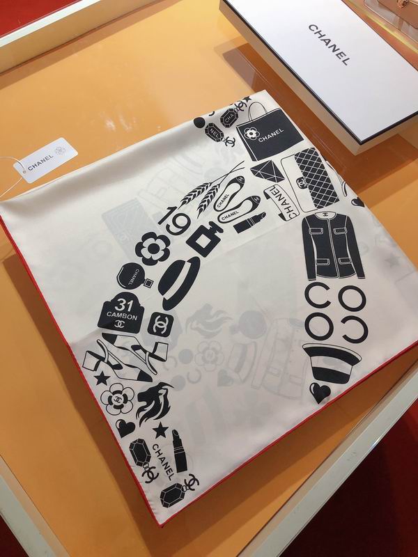 Chanel silk scarf 90X90cm E (22)