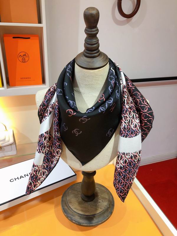 Chanel silk scarf 90X90cm E (24)