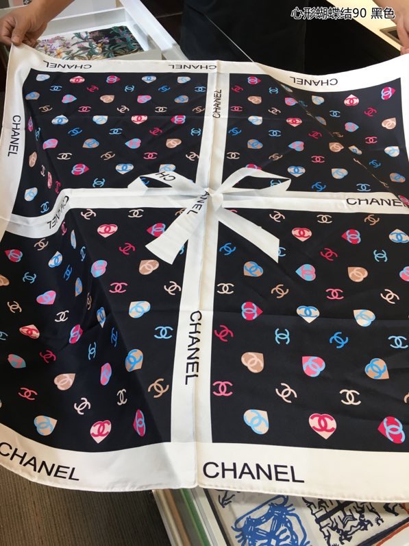 Chanel silk scarf 90X90cm E (25)