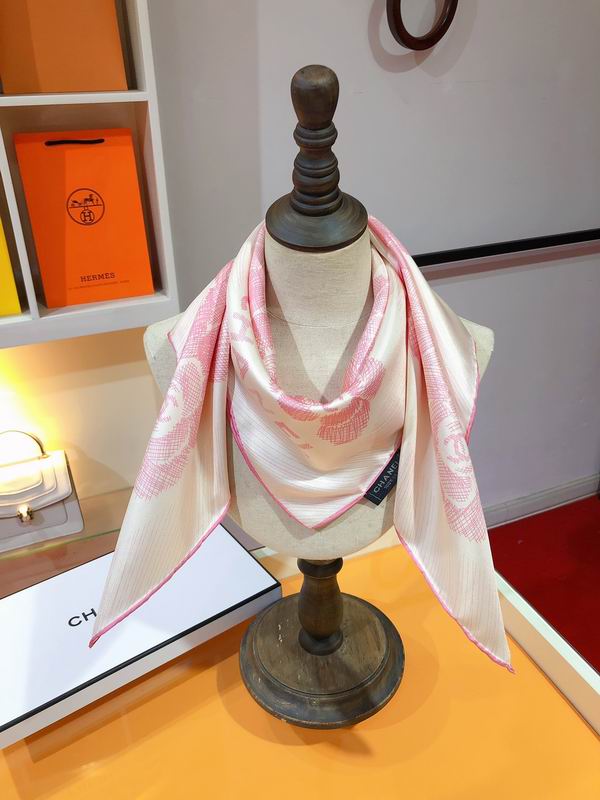 Chanel silk scarf 90X90cm E (25)