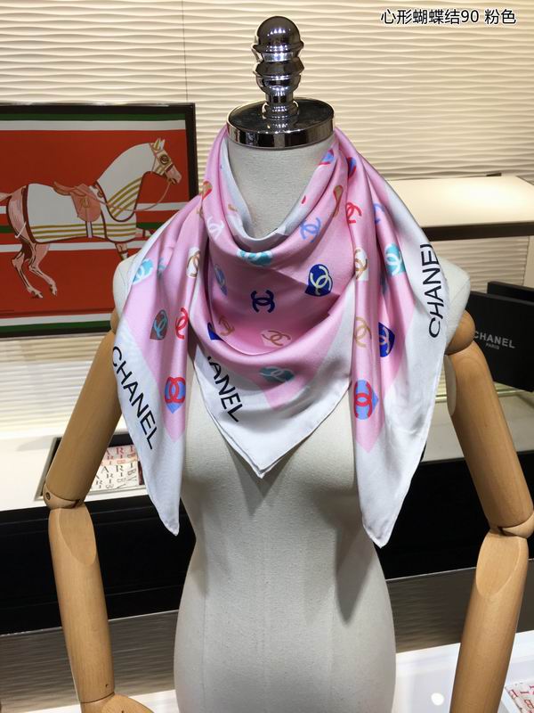 Chanel silk scarf 90X90cm E (3)