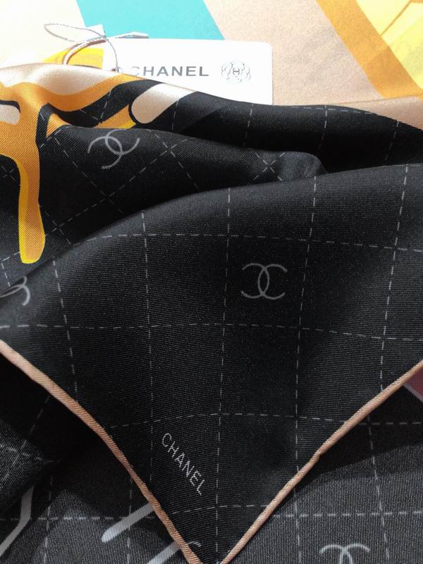 Chanel silk scarf 90X90cm E (32)