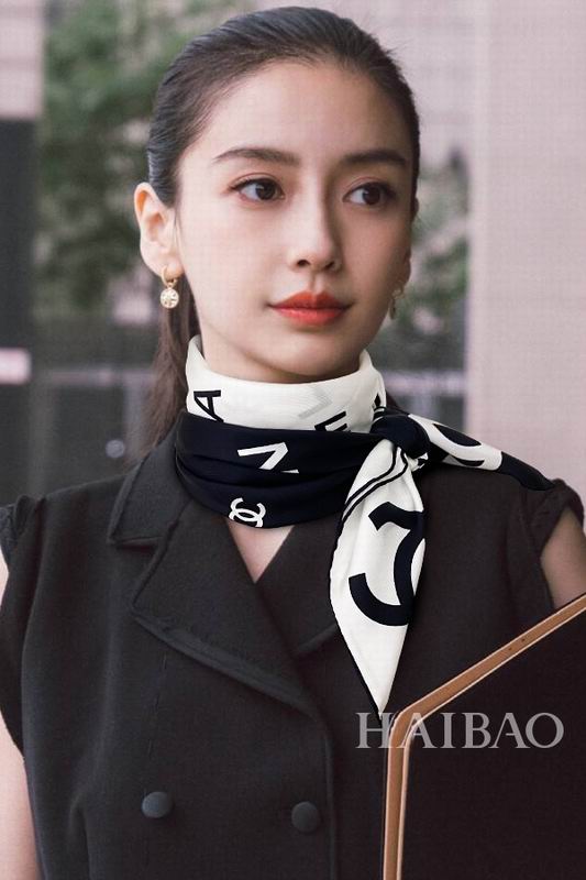 Chanel silk scarf 90X90cm E (4)