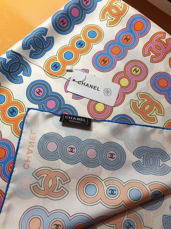 Chanel silk scarf 90X90cm E (4)