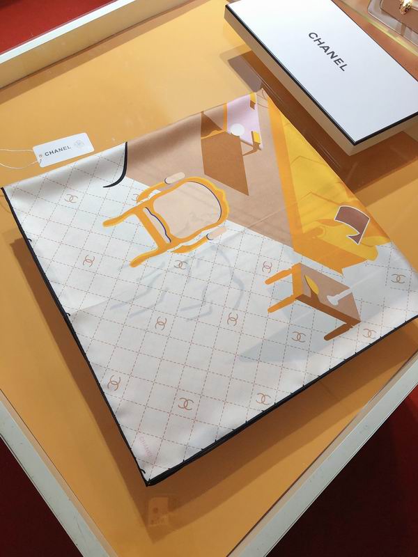 Chanel silk scarf 90X90cm E (4)