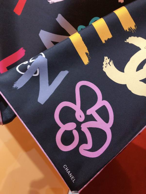 Chanel silk scarf 90X90cm E (4)