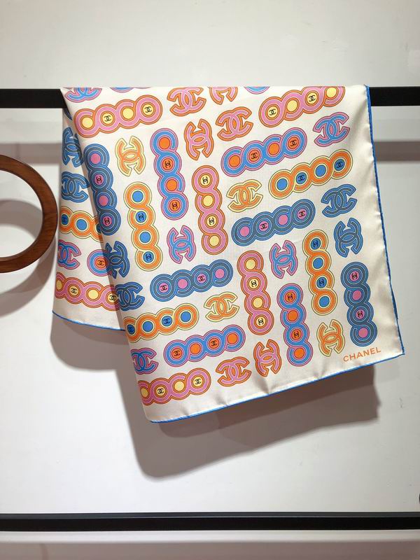 Chanel silk scarf 90X90cm E (5)