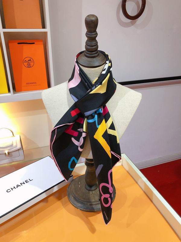 Chanel silk scarf 90X90cm E (5)