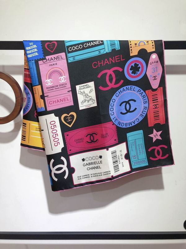Chanel silk scarf 90X90cm E (5)