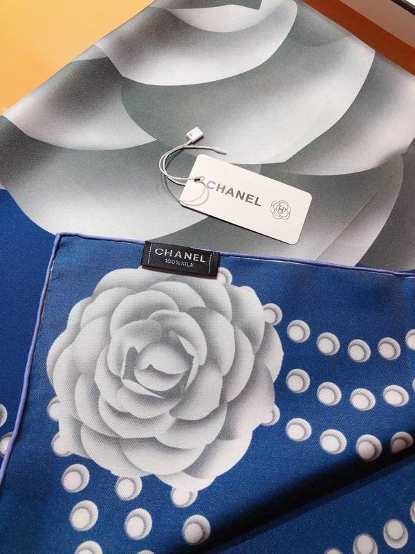 Chanel silk scarf 90X90cm E (6)