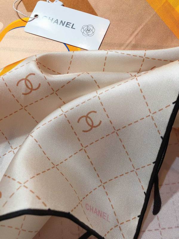 Chanel silk scarf 90X90cm E (7)