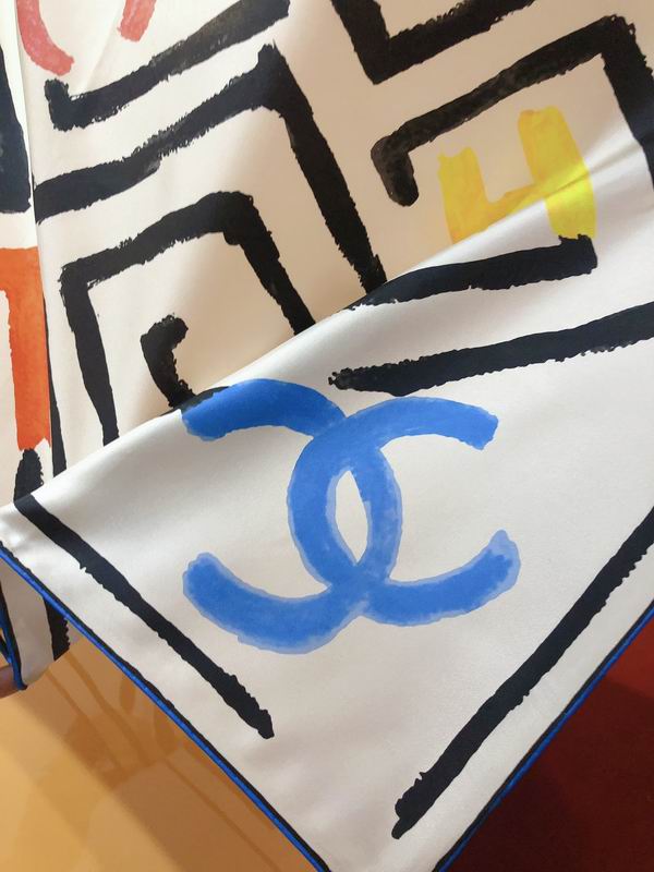 Chanel silk scarf 90X90cm E (7)
