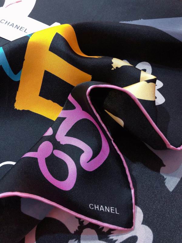 Chanel silk scarf 90X90cm E (8)