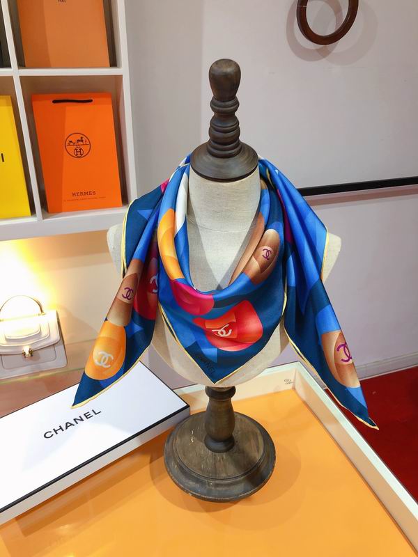 Chanel silk scarf 90X90cm E (8)