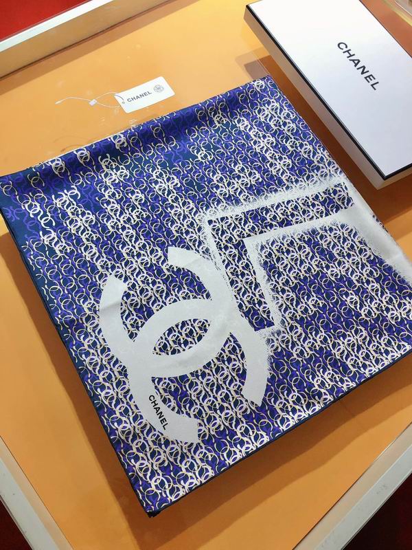 Chanel silk scarf 90X90cm E (8)
