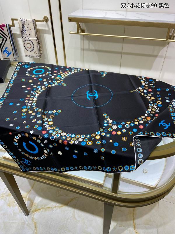 Chanel silk scarf 90X90cm E (8)