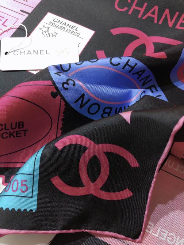 Chanel silk scarf 90X90cm E (8)