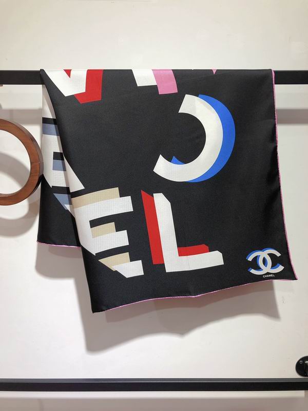 Chanel silk scarf 90X90cm E (8)