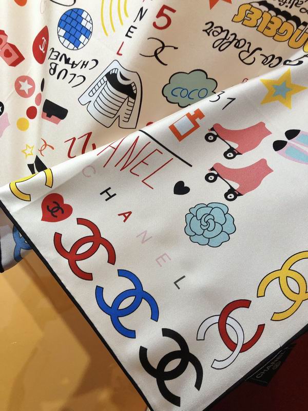 Chanel silk scarf 90X90cm E (9)