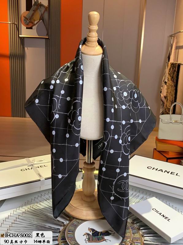 Chanel silk scarf 90X90cmE (10)