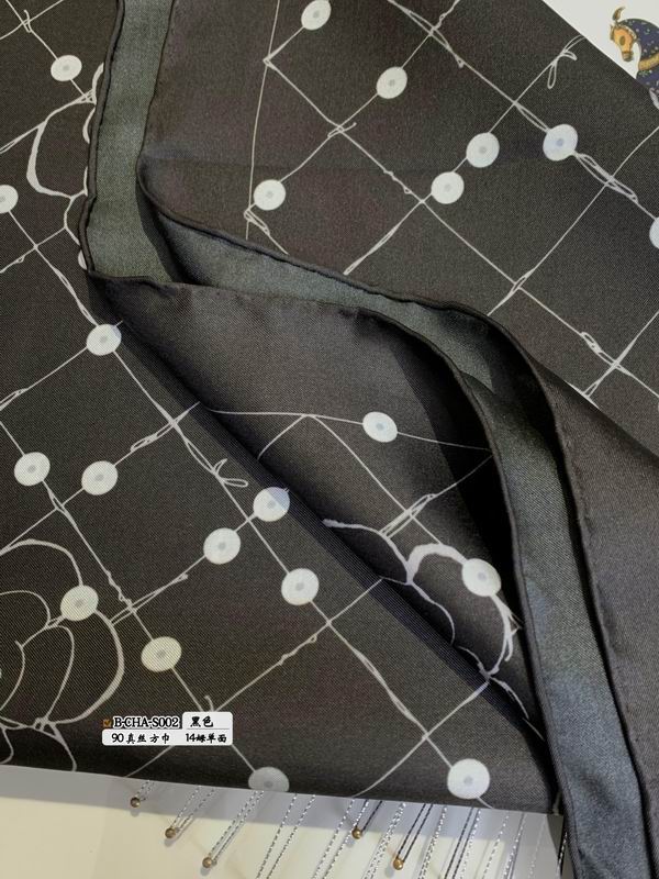 Chanel silk scarf 90X90cmE (12)