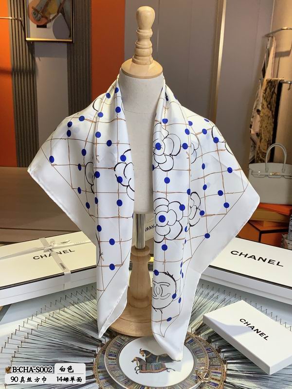 Chanel silk scarf 90X90cmE (7)
