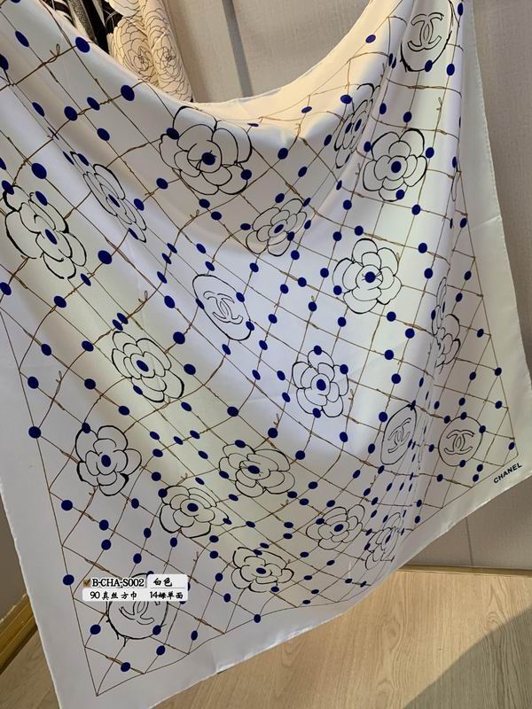 Chanel silk scarf 90X90cmE (8)