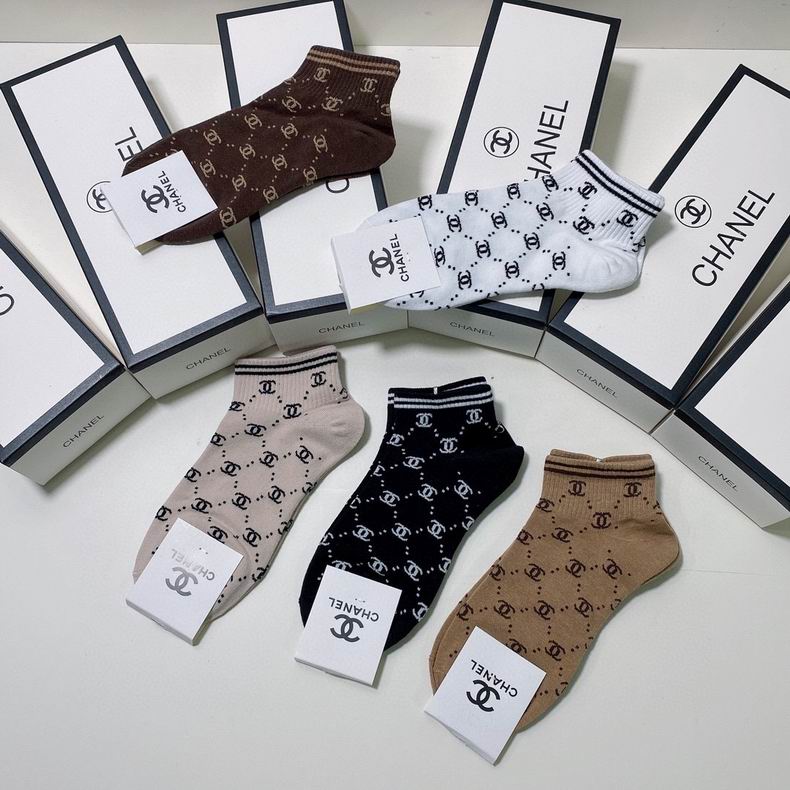 Chanel socks (5)