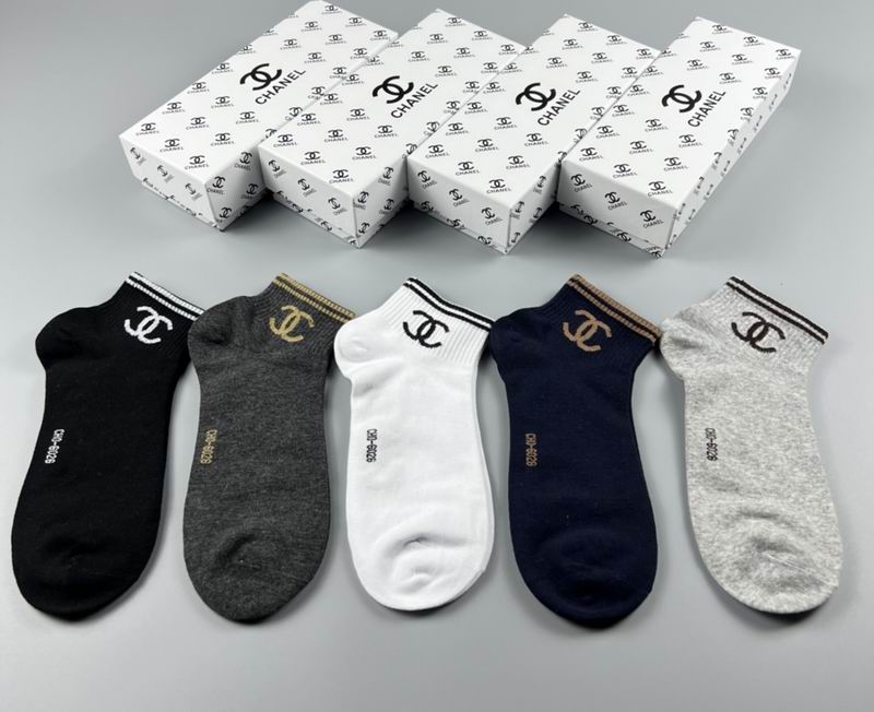 Chanel socks (5)