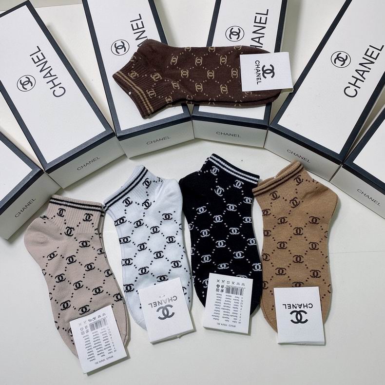Chanel socks (6)