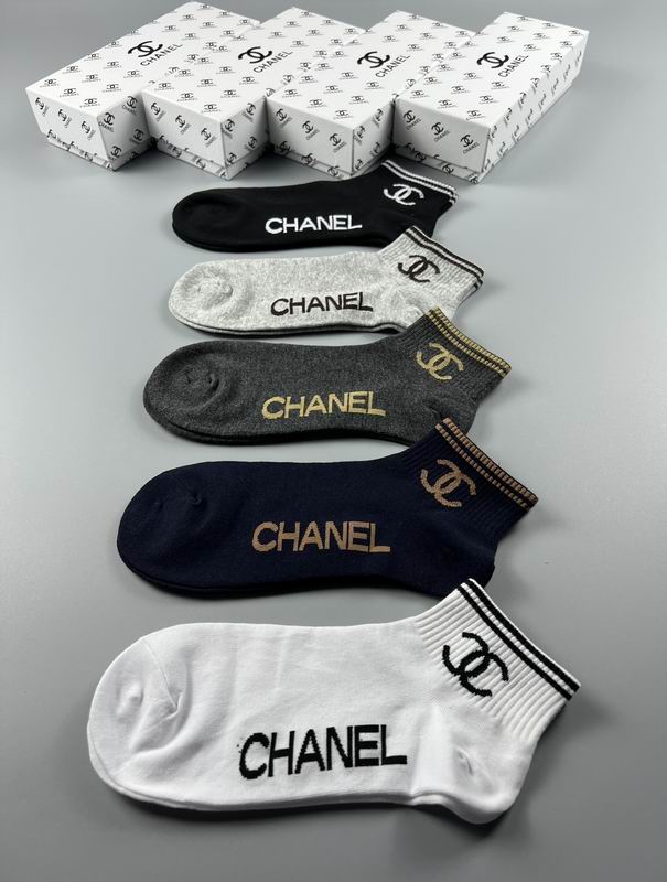Chanel socks (6)