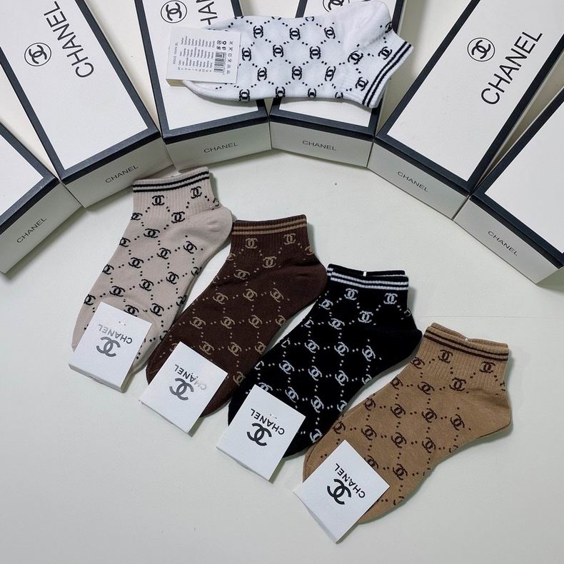 Chanel socks (7)