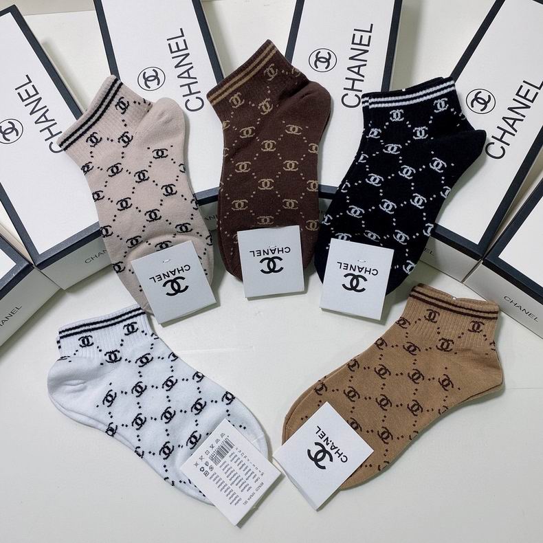 Chanel socks (8)