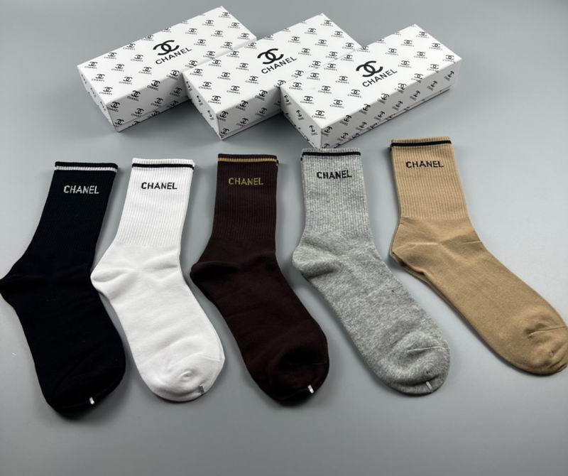 Chanel socks  (1)
