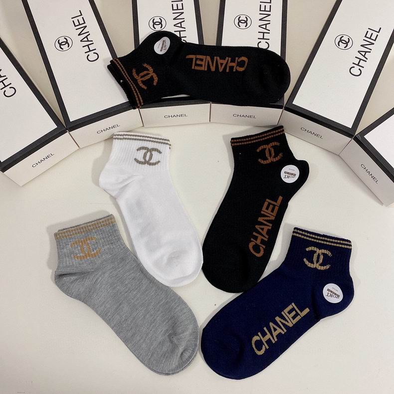 Chanel socks  (1)