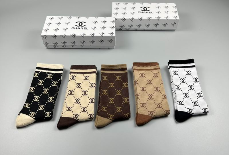 Chanel socks  (1)