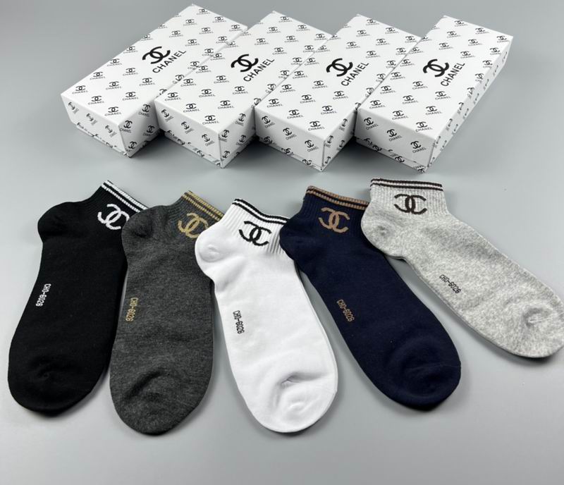 Chanel socks  (1)