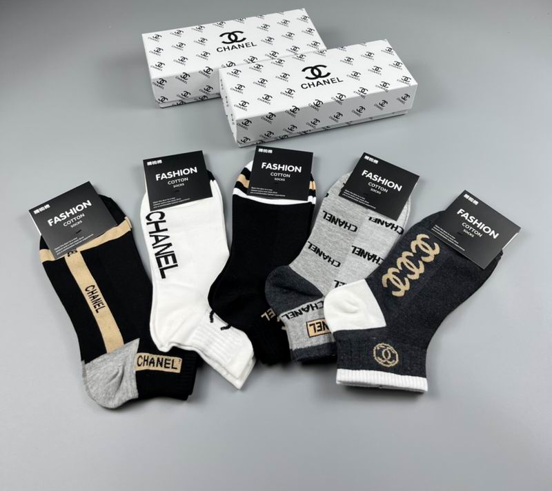 Chanel socks  (2)
