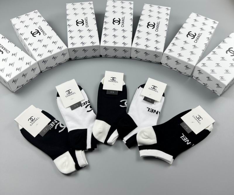 Chanel socks  (2)