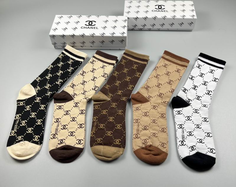 Chanel socks  (2)