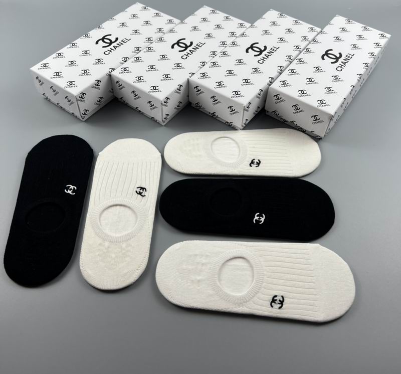 Chanel socks  (2)