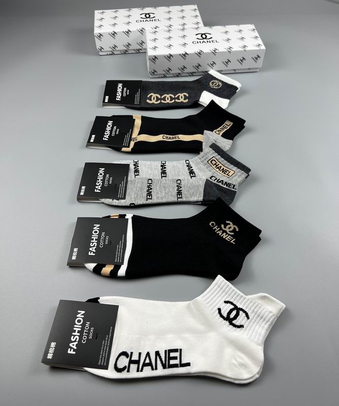 Chanel socks  (2)
