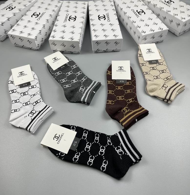 Chanel socks  (3)