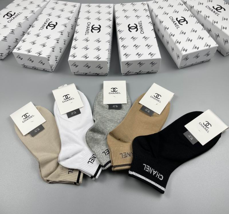 Chanel socks  (4)