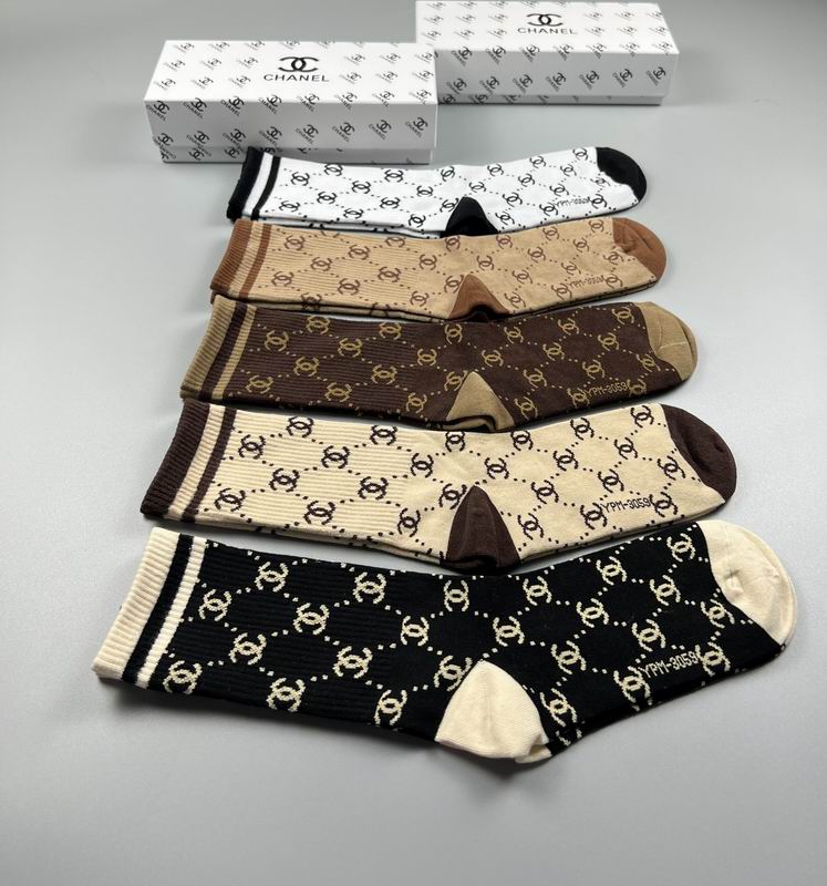 Chanel socks  (4)