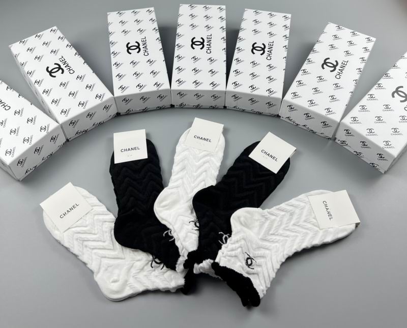 Chanel socks  (5)
